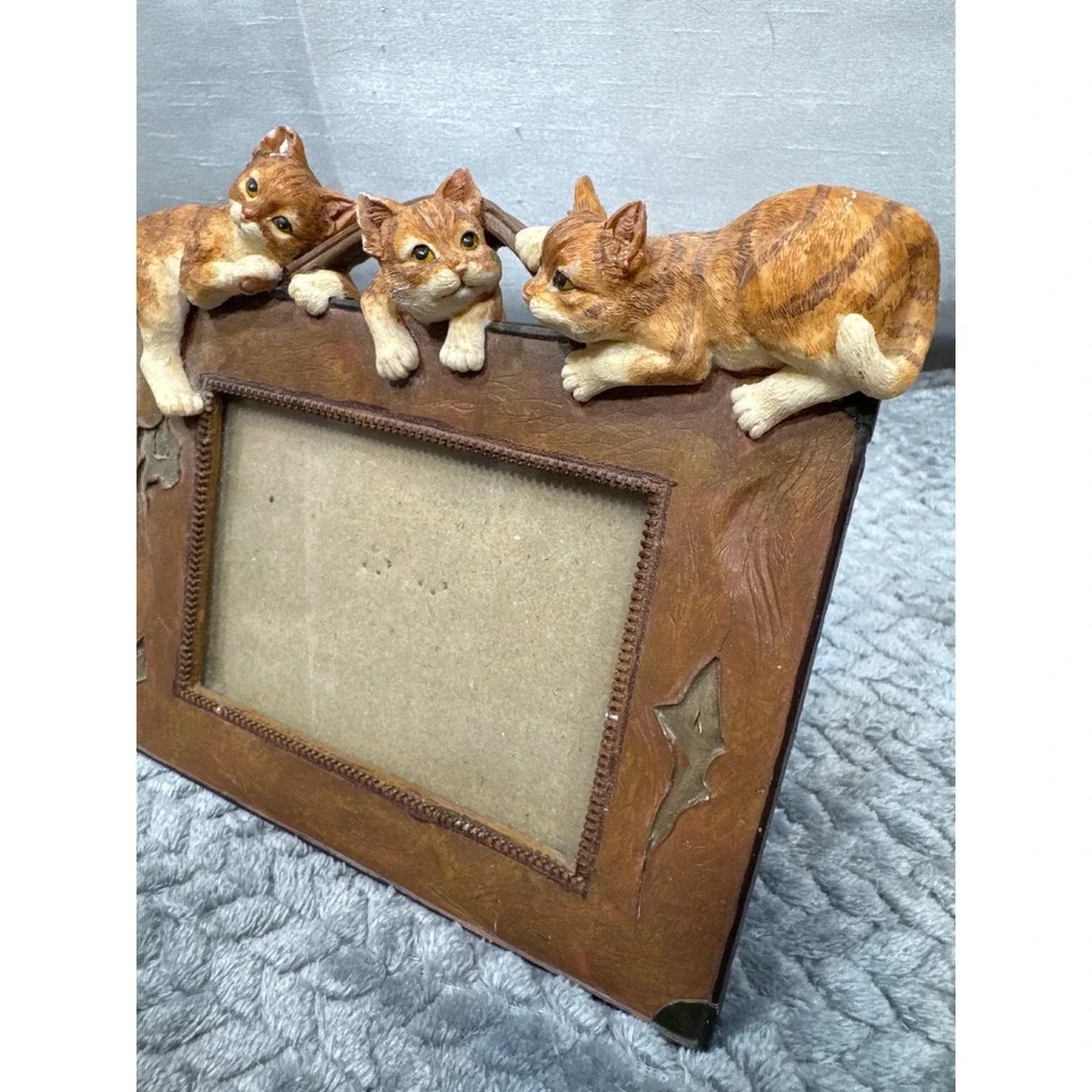 Vintage Style Orange Tabby Kittens 3D Picture Frame Whimsical Cat Decor Tabletop
